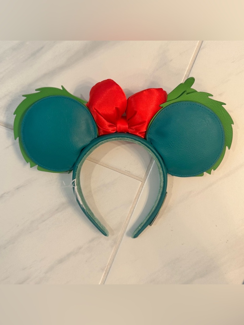 Disney Loungefly Ears Headband - 2023 Holiday Mickey & Minnie - Picture 2 of 5